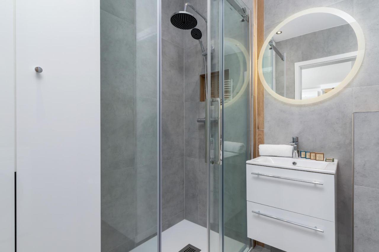Lux Apartment Grzegorzecka Estate Cracow By Renters Prestige Krakow Dış mekan fotoğraf